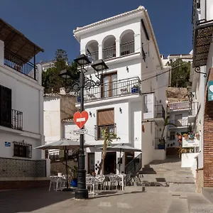Bed & Breakfast Olive & Ivy, Canillas de Aceituno
